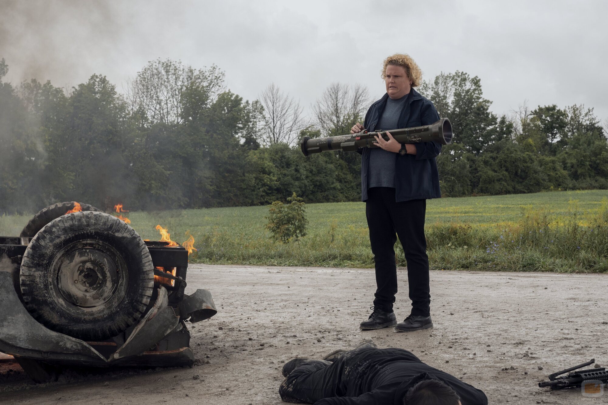 Fortune Feimster en Capítulo 7 titulado 'Oro líquido' de 'Fubar'
