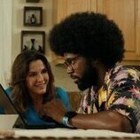 Milan Carter y Fabiana Udenio en Capítulo 1 titulado 'Una casa hasta los topes' de 'Fubar'