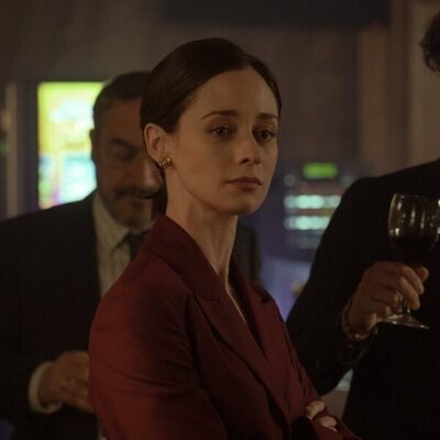 Elena Rivera en 1x10 'Capítulo 10' de 'Perdiendo el juicio'
