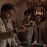 Benjamin Voisin en el 1x03 de 'Carême, chef de reyes'