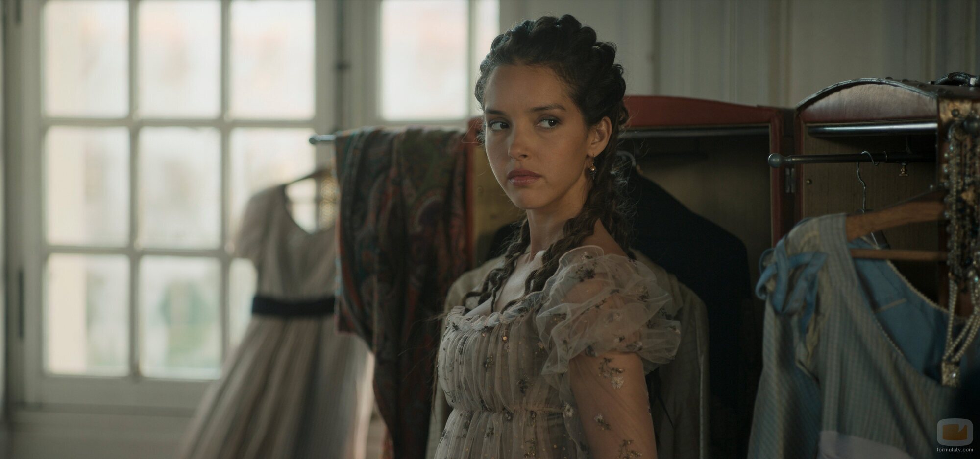 Lyna Khoudri en '¡Compren la corona!' de 'Carême, chef de reyes'