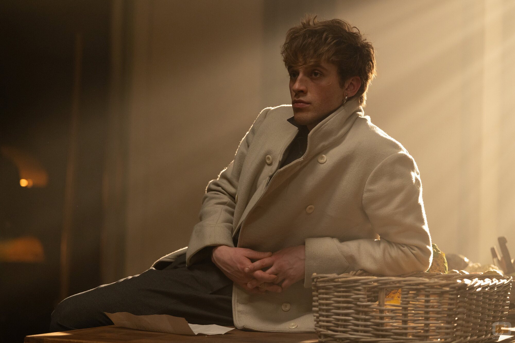 Benjamin Voisin en la temporada 1 y el capítulo 06 de 'Carême, chef de reyes'