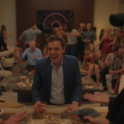 Dave Franco en 1x09 titulado 'La CinemaCon' de 'The Studio'