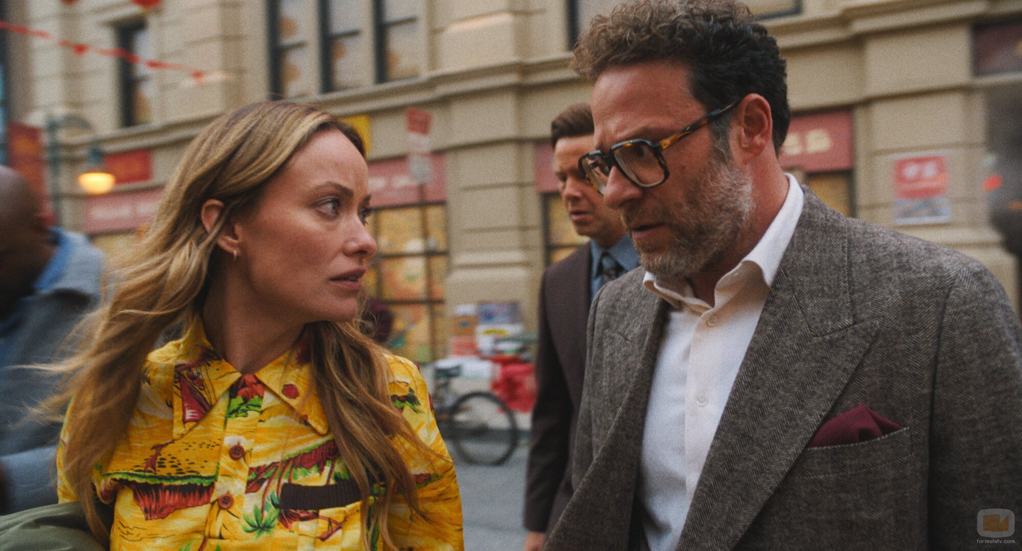 Olivia Wilde y Seth Rogen en 1x04 'La cinta perdida' de 'The Studio'
