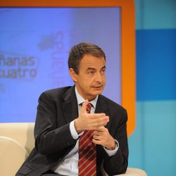El político Jose Luis Rodríguez Zapatero acude a 'Las mañanas de Cuatro' 