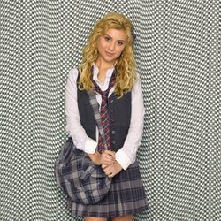 Chelsea Staub es Stella en 'JONAS'