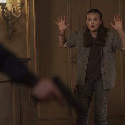 Escena de Bella Ramsey en 'Convergencia' de 'The Last of Us'