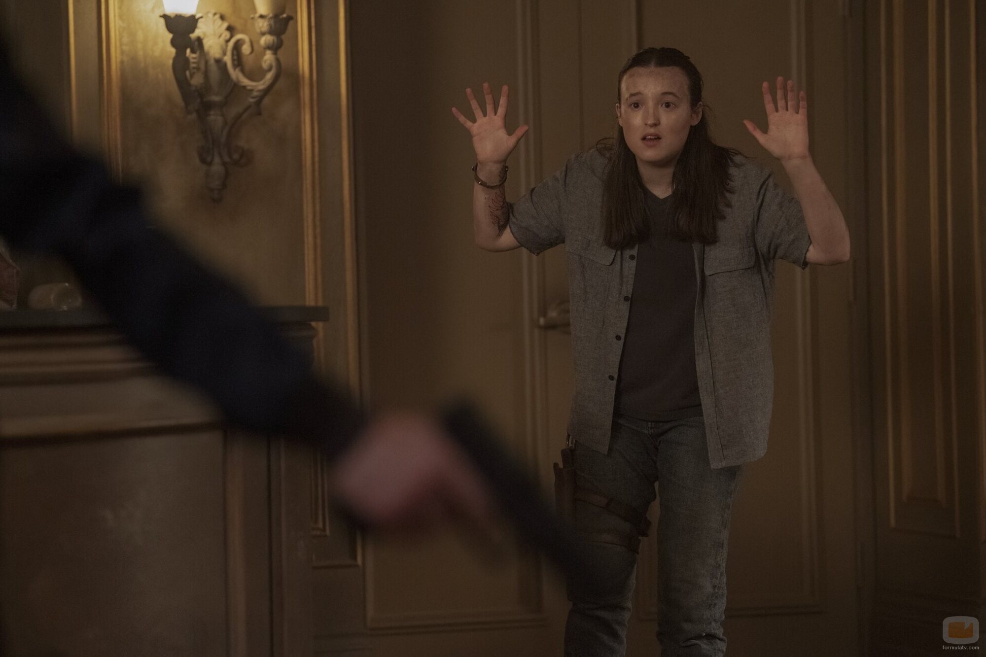 Escena de Bella Ramsey en 'Convergencia' de 'The Last of Us'