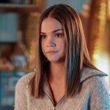 Maia Mitchell en 3x11 titulado 'Derribado' de 'Good Trouble'