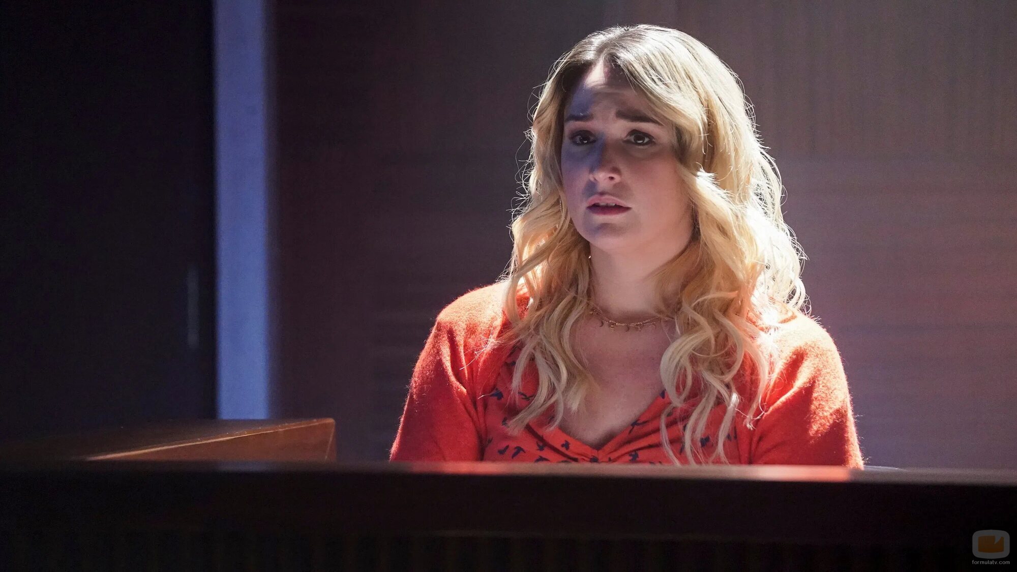 Emma Hunton en 3x19 titulado 'Argumentos finales' de 'Good Trouble'