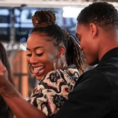 Zuri Adele en 4x01 'Gira y enfrenta al extraño' de 'Good Trouble'