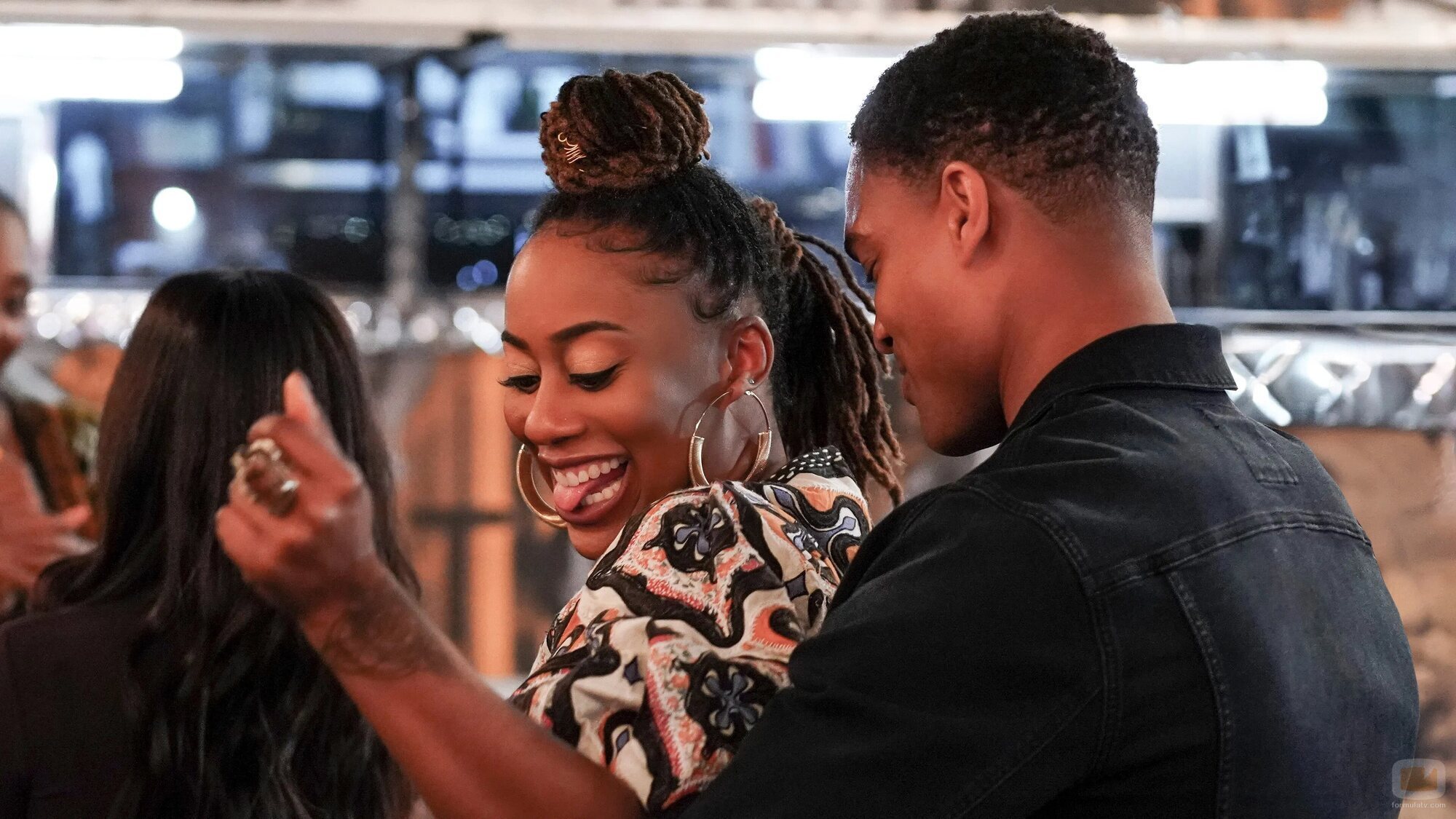 Zuri Adele en 4x01 'Gira y enfrenta al extraño' de 'Good Trouble'