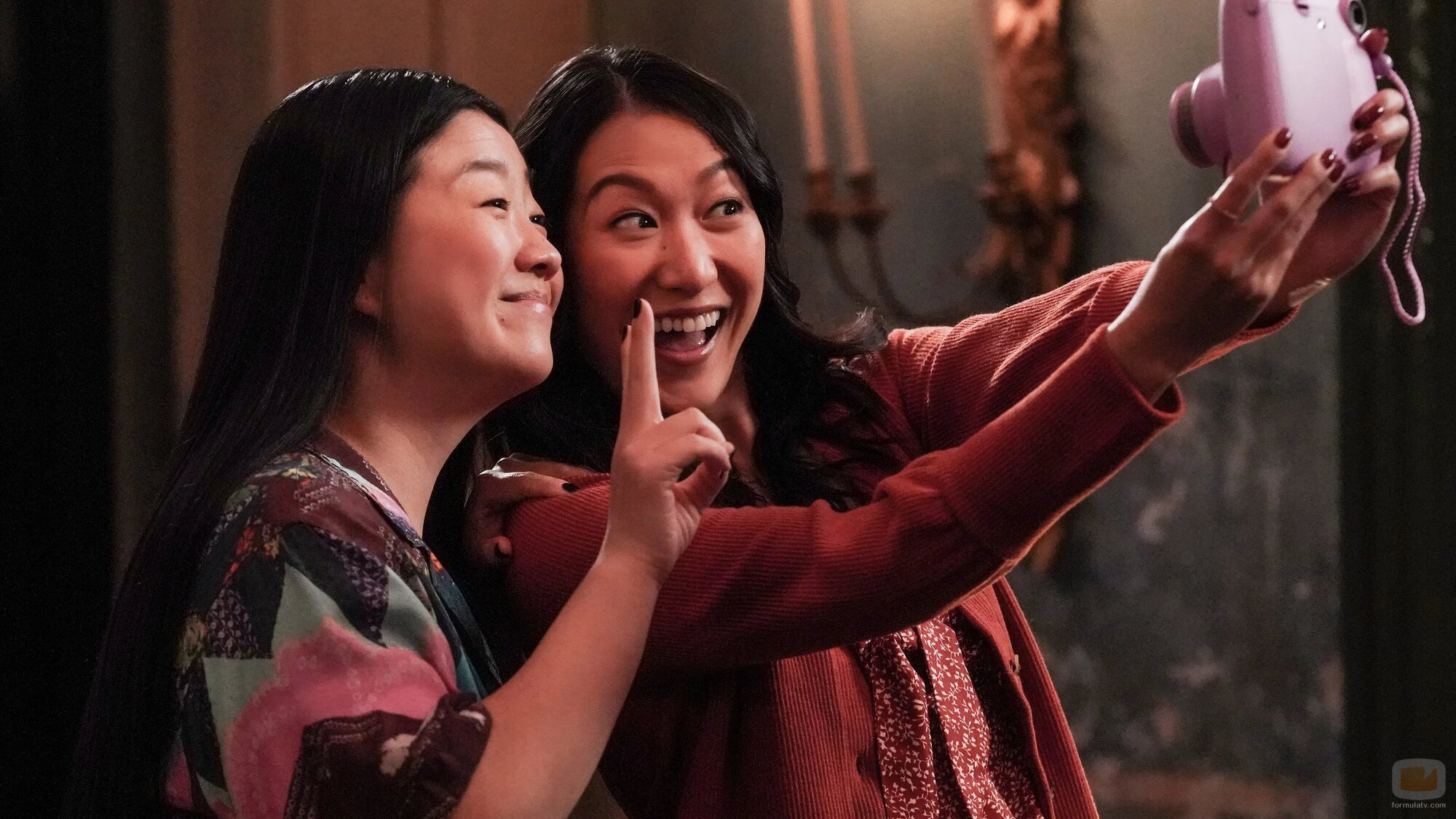 Cierra Ramirez y Kara Wang en el 4x02 de 'Good Trouble'