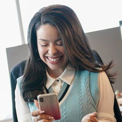 Cierra Ramirez en 4x04 'Es solitario en el espacio' de 'Good Trouble'