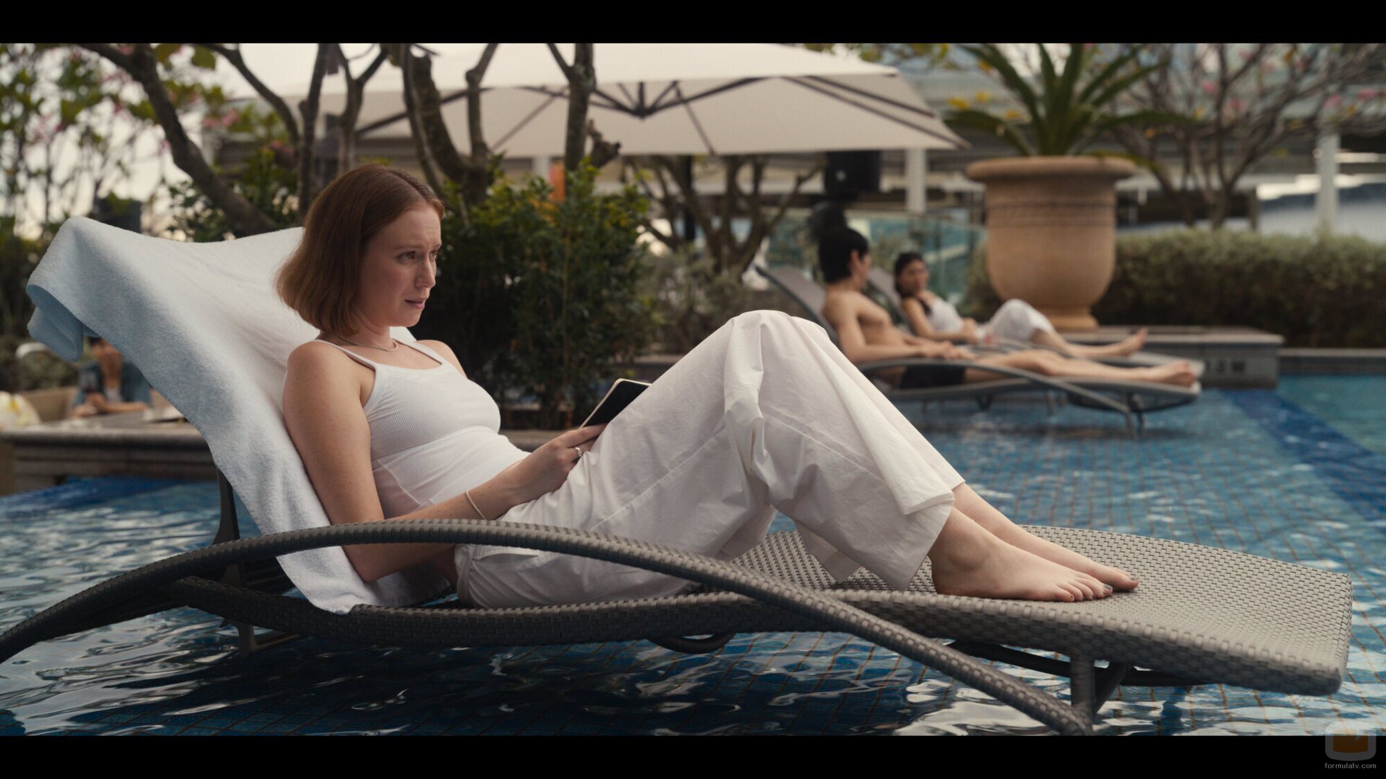 Foto de Hannah Einbinder en la temporada 4 y el capítulo 10 de 'Hacks'