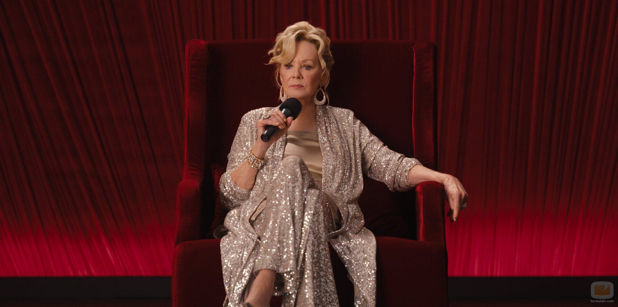 Jean Smart en 4x10 'Paraíso' de 'Hacks'
