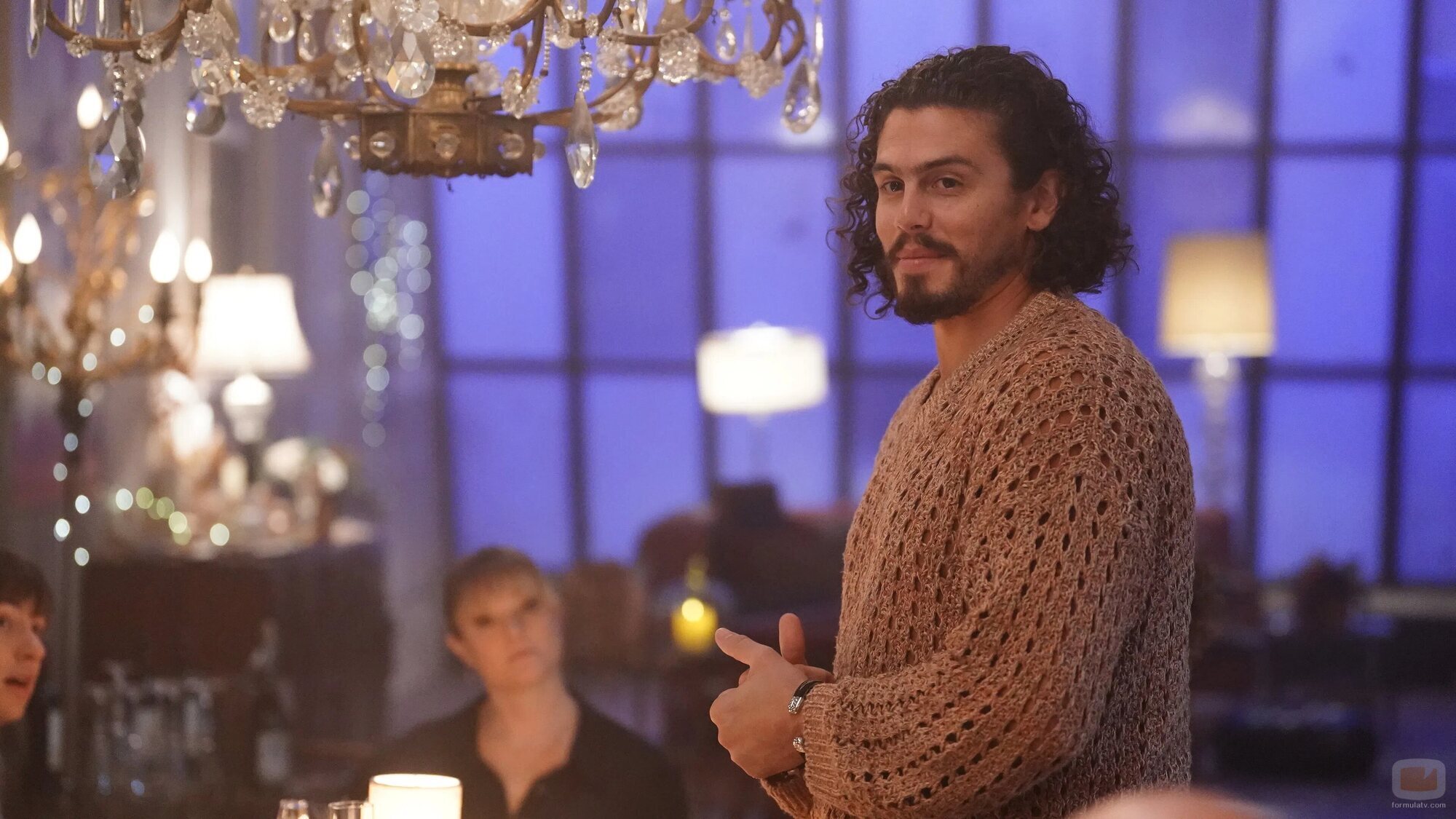 Tommy Martinez en 5x07 titulado 'Pavo para mí, pavo para ti' de 'Good Trouble'