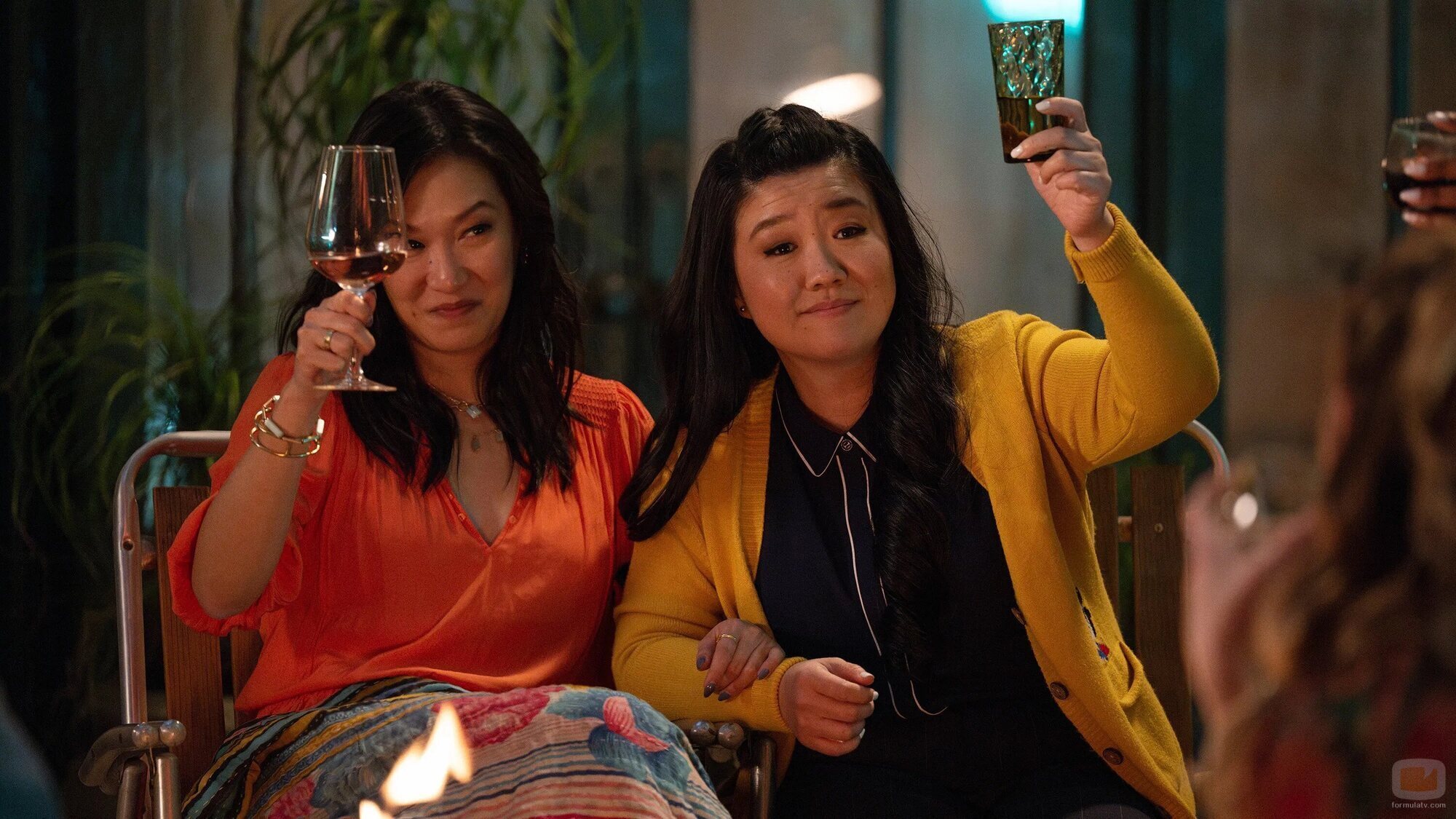 Sherry Cola y Kara Wang en el 5x20 de 'Good Trouble'