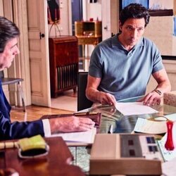 Escena de Andrés Velencoso en 'Bala perdida' de 'Eva & Nicole'