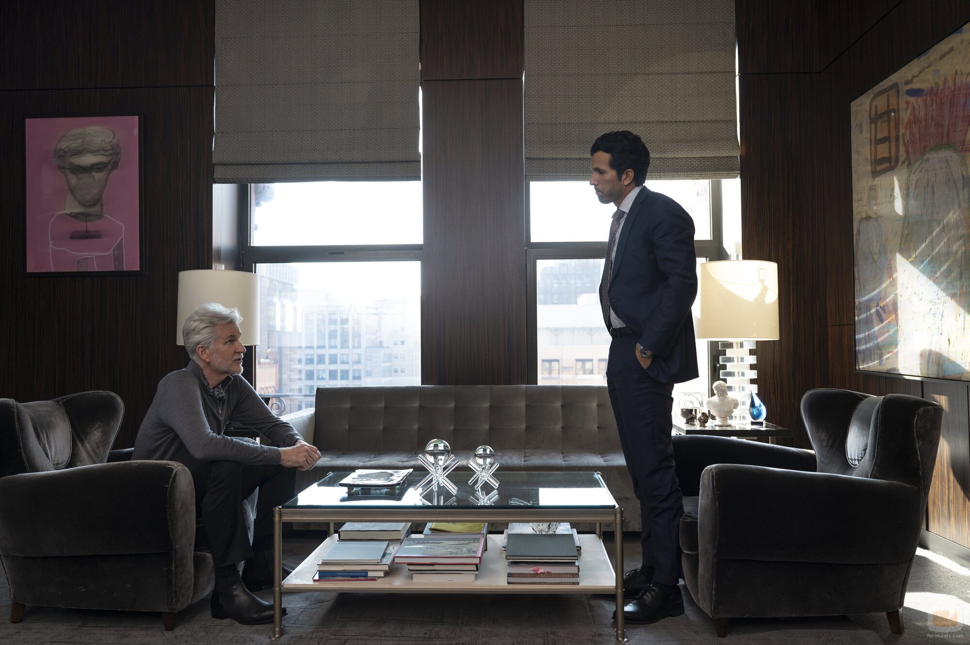 Matthew Modine y Gabriel Sloyer en 1x01 'Es mi hermana' de 'La mejor hermana'