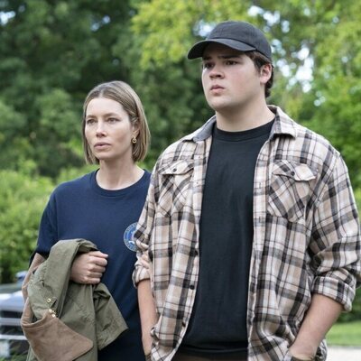 Jessica Biel y Maxwell Acee Donovan en Capítulo 1 titulado 'Es mi hermana' de 'La mejor hermana'
