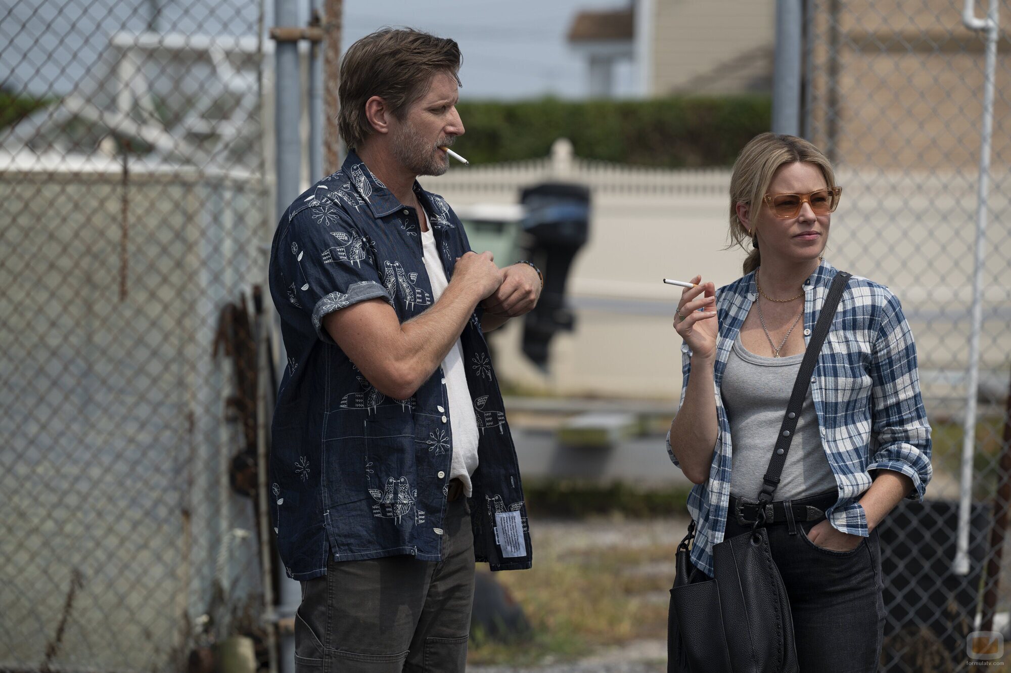 Elizabeth Banks y Paul Sparks en 'Solo pregunta' de 'La mejor hermana'