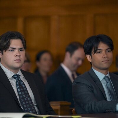 Maxwell Acee Donovan en el 1x06 de 'The Better Sister'