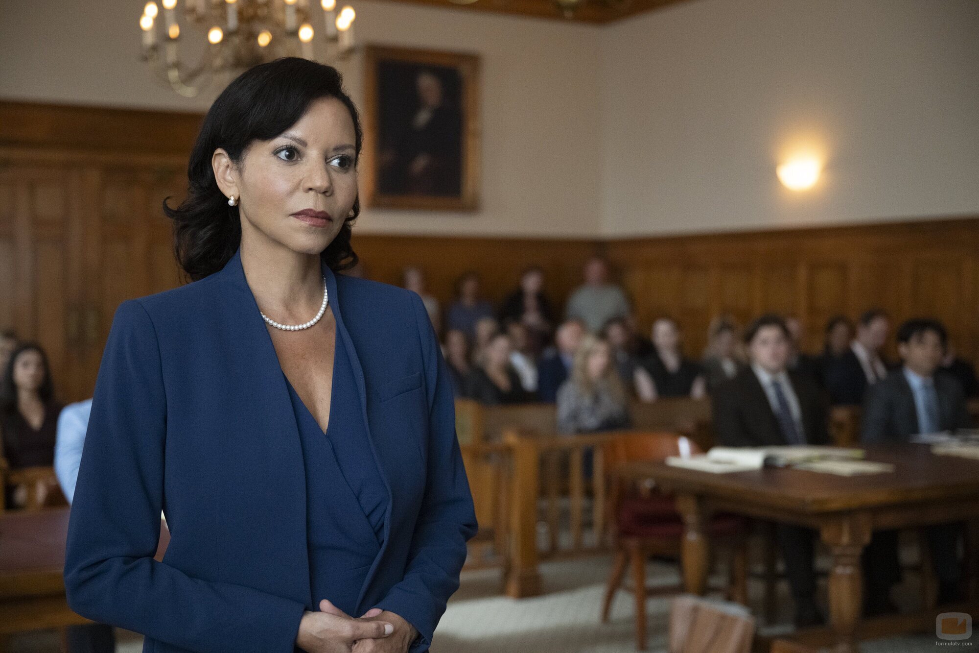 Gloria Reuben en el 1x06 de 'The Better Sister'