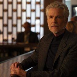 Matthew Modine en la temporada 1 y el capítulo 07 de 'La mejor hermana'