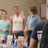 Owen Thiele y Benito Skinner en 1x01 titulado 'Suerte' de 'Impostura'