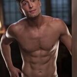 Benito Skinner en 'Negro y amarillo' de 'Impostura'