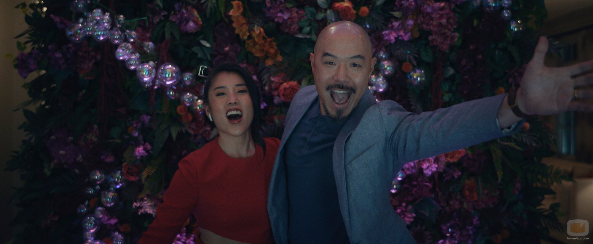 Hoon Lee y Eunice Bae en el 1x04 de 'Vicios ocultos'