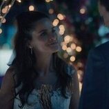 Amanda Peet en el 1x04 de 'Vicios ocultos'