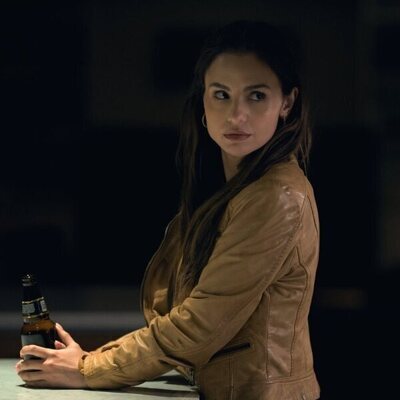 Aimee Carrero en 'Dragones reales' de 'Vicios ocultos'