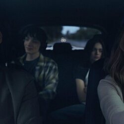 Jon Hamm y Amanda Peet en el 1x06 de 'Your Friends and Neighbors'