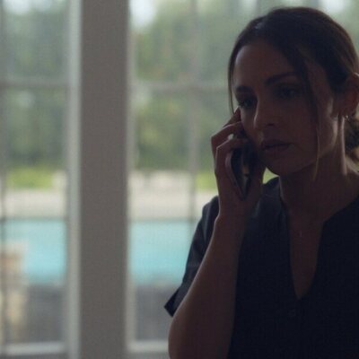 Aimee Carrero en Capítulo 6 titulado 'Las cosas que perdiste en el camino' de 'Vicios ocultos'