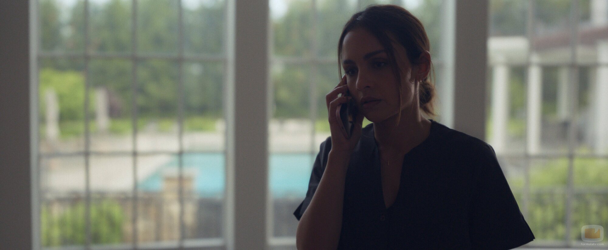 Aimee Carrero en Capítulo 6 titulado 'Las cosas que perdiste en el camino' de 'Vicios ocultos'