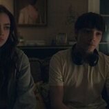 Donovan Colan y Isabel Gravitt en 'La primera cosa sincera' de 'Your Friends and Neighbors'