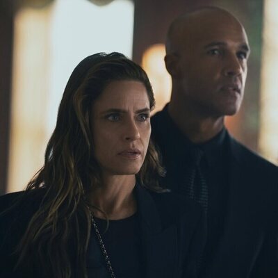 Amanda Peet en 1x07 'La primera cosa sincera' de 'Vicios ocultos'