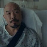 Hoon Lee en Capítulo 7 titulado 'La primera cosa sincera' de 'Vicios ocultos'