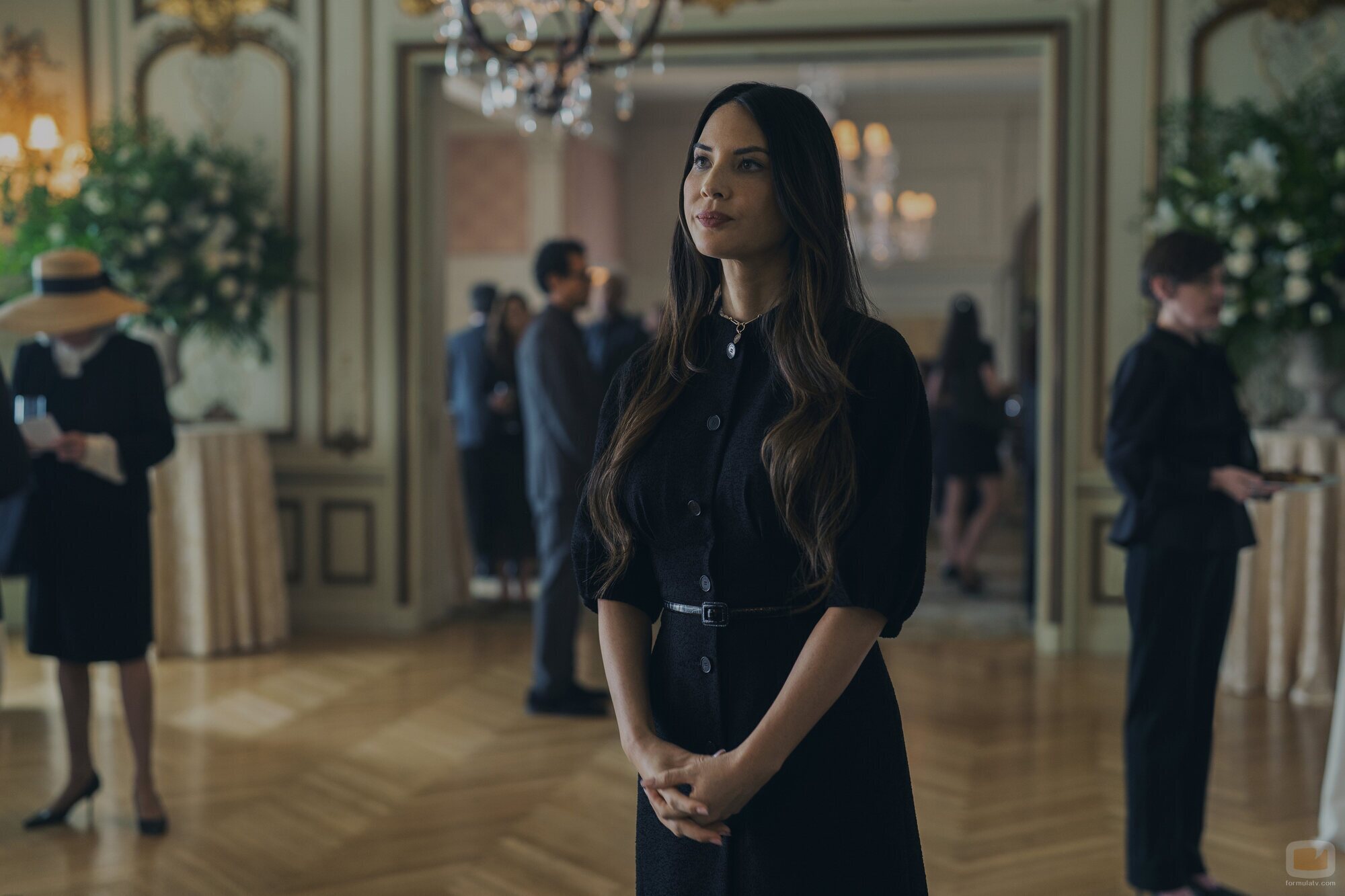 Olivia Munn en 'La primera cosa sincera' de 'Your Friends and Neighbors'