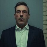 Jon Hamm en 1x07 titulado 'La primera cosa sincera' de 'Vicios ocultos'