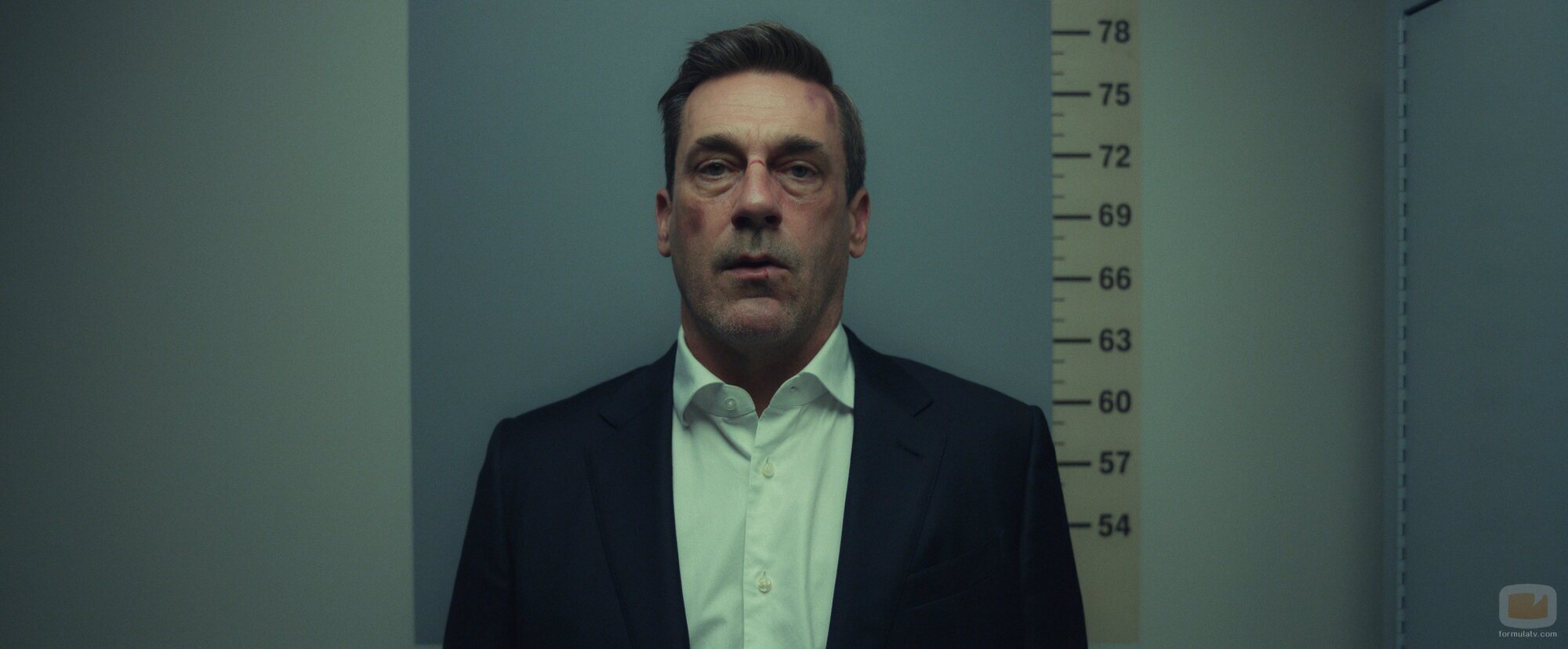 Jon Hamm en 1x07 titulado 'La primera cosa sincera' de 'Vicios ocultos'