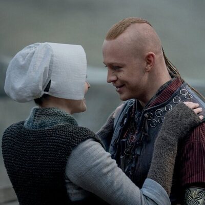 John Bell en Capítulo 16 titulado 'El aire matinal está repleto de ángeles' de 'Outlander'