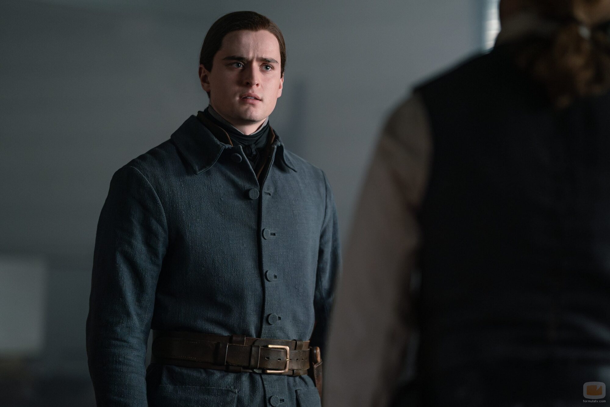 Imagen de Charles Vandervaart en 7x16 'El aire matinal está repleto de ángeles' de 'Outlander'