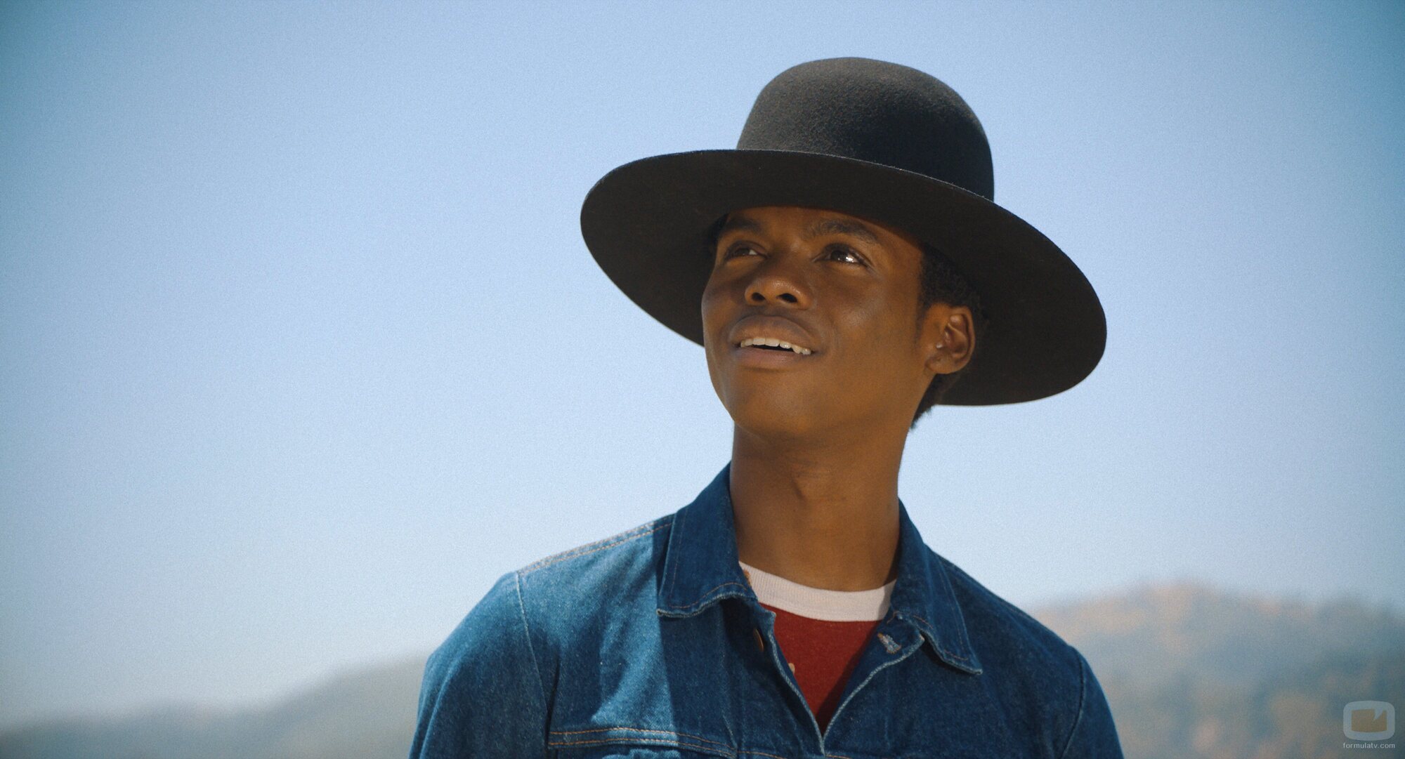 Jahi Di'Allo Winston en 1x04 titulado 'Un largo camino a casa' de 'Government Cheese'