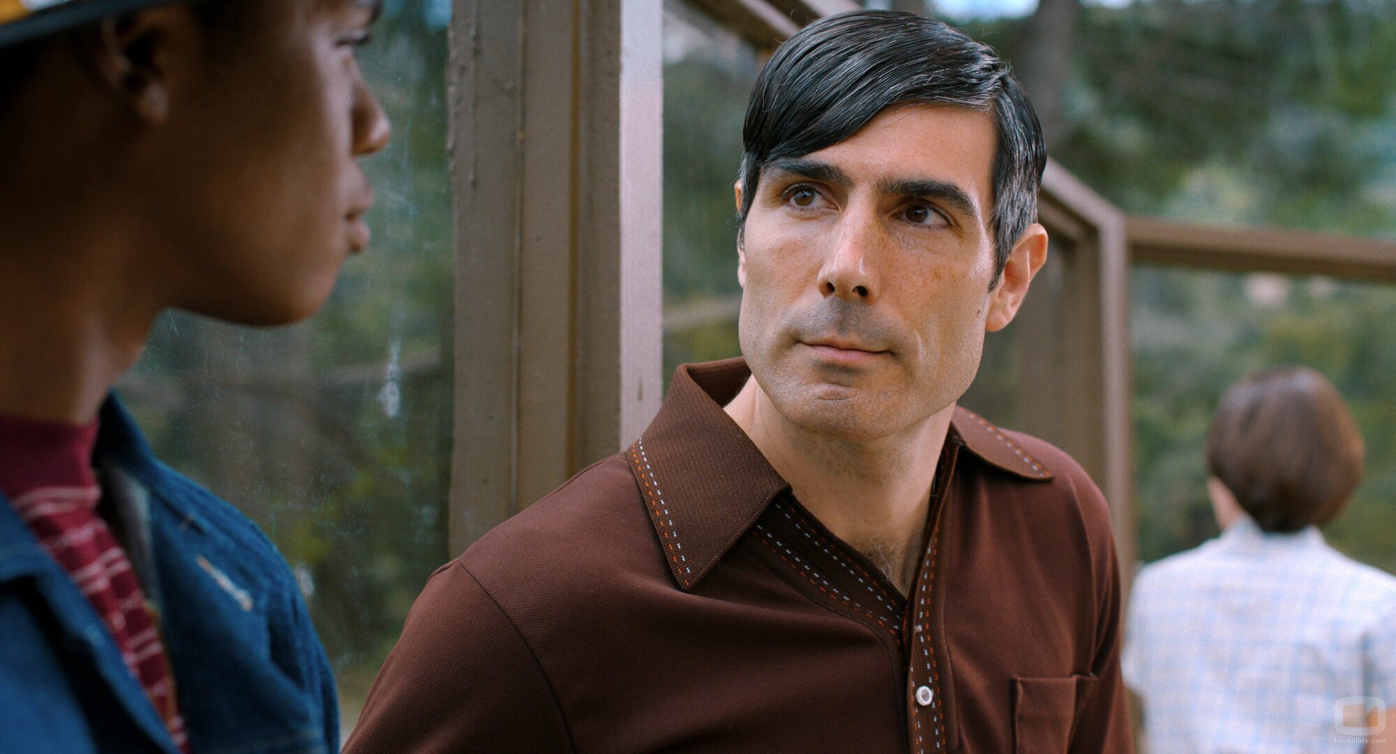 Louis Cancelmi en Capítulo 6 titulado 'La parábola de caer en la red' de 'Government Cheese'