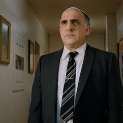 1x08 'Una noche con Abraham Cohen' de 'Government Cheese'