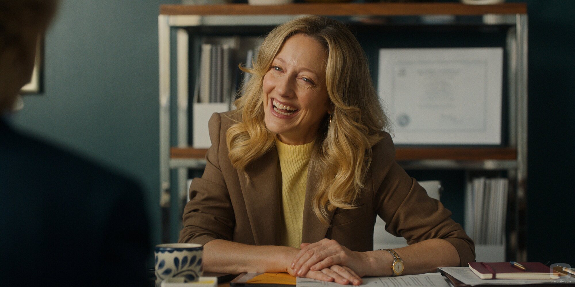 Judy Greer en 'Piloto' de 'Sticks: cracks del golf'