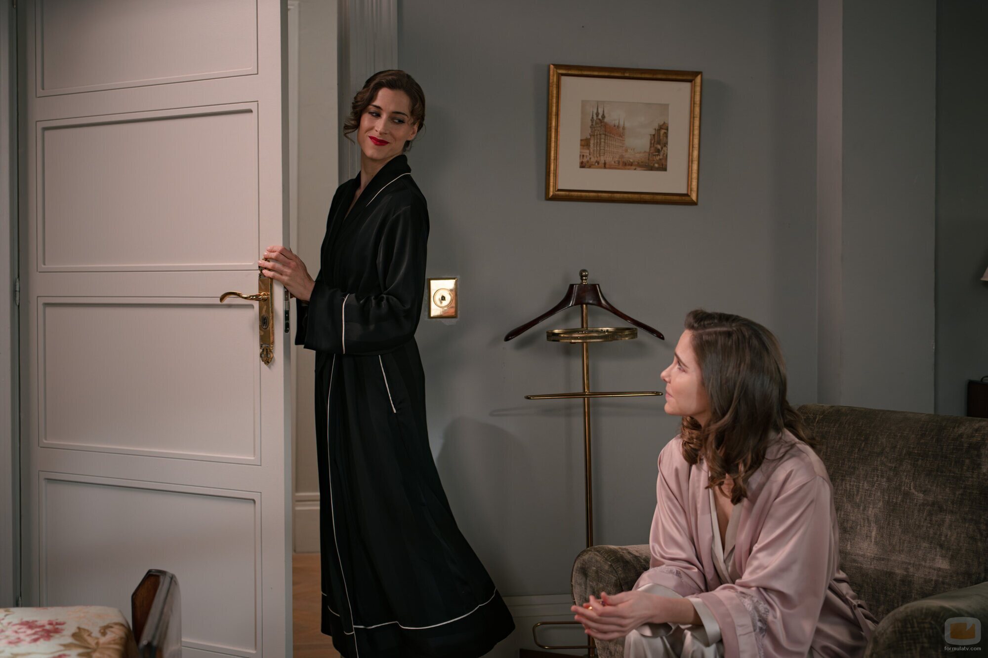 Natalia Sánchez y Marta Belmonte en 2x168 'Jueves 5 de junio de 2025' de 'Sueños de libertad'